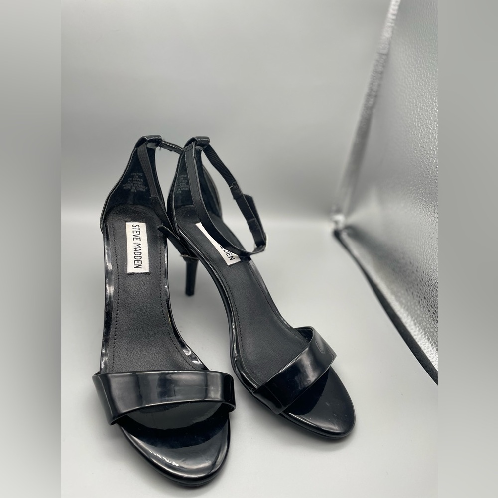 Steve Madden women’s open toed black high heeled shoes